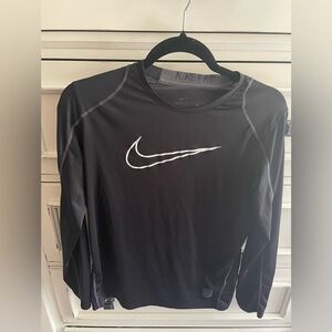 Nike dry fit
Guc size XL boys